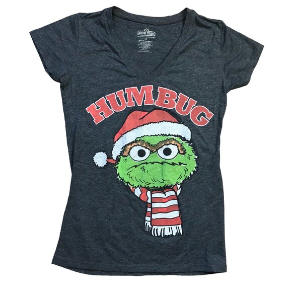Sesame Street Oscar the Grouch "Humbug" Graphic Tee JUNIORS Size Medium Gray - Picture 1 of 8